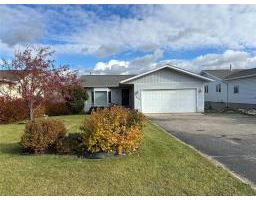 <div class="price">$359,900</div> 314 2nd Street Se, Minnedosa<br><div style="margin-bottom:8px;"><small>Gill & Schmall Agencies</small></div><div class='bed_bath'>4 Bed | 2 Bath</div>
