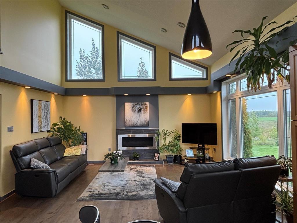 82131 105w Road, Minnedosa, Manitoba  R0J 1E0 - Photo 14 - 202605095