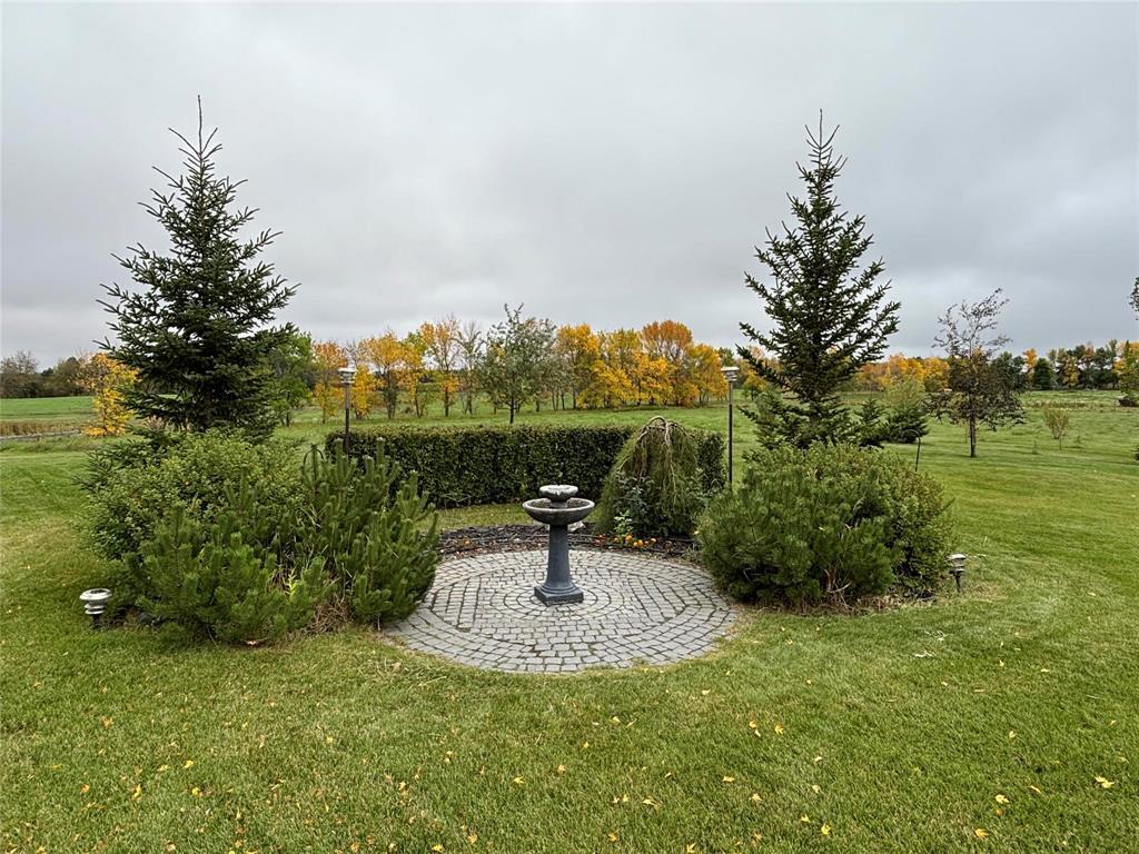 82131 105w Road, Minnedosa, Manitoba  R0J 1E0 - Photo 4 - 202605095