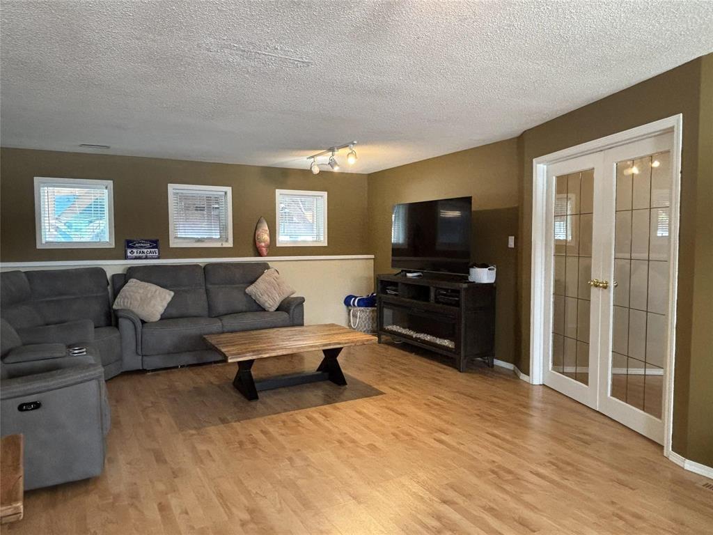350 1st Street Se, Minnedosa, Manitoba  R0J 1E0 - Photo 19 - 202605593
