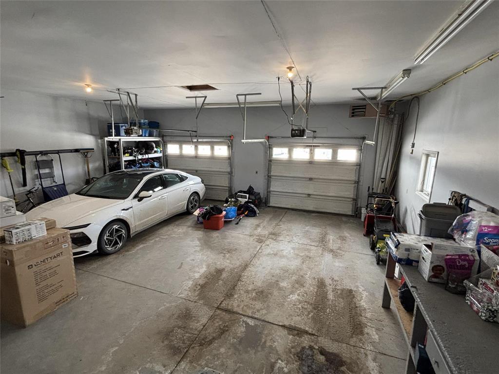 350 1st Street Se, Minnedosa, Manitoba  R0J 1E0 - Photo 2 - 202605593