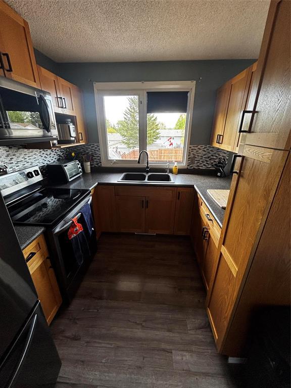 172 7th Avenue Sw, Minnedosa, Manitoba  R0J 1E0 - Photo 2 - 202612569