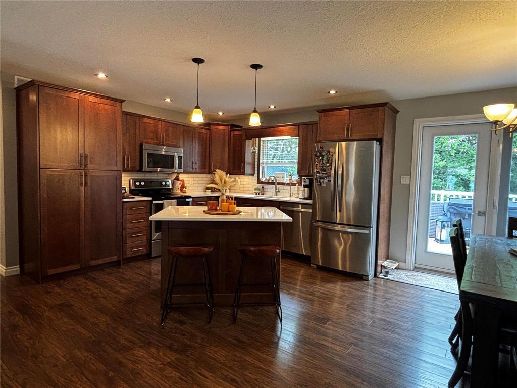 214 5th Street Nw, Minnedosa, Manitoba  R0J 1E0 - Photo 3 - 202615384