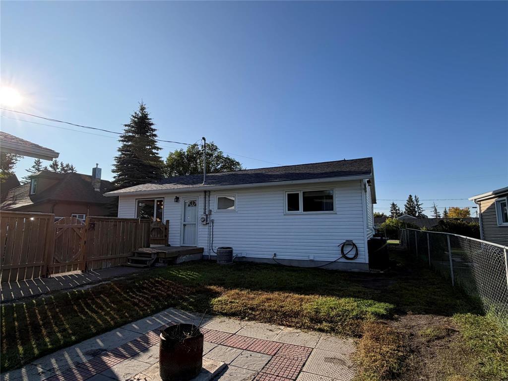 177 4th Avenue NW, Minnedosa, Manitoba  R0J 1E0 - Photo 15 - 202623064
