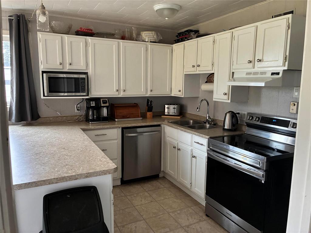 20 Isabel Avenue, Kelwood, Manitoba  R0J 0Y0 - Photo 1 - 202625710